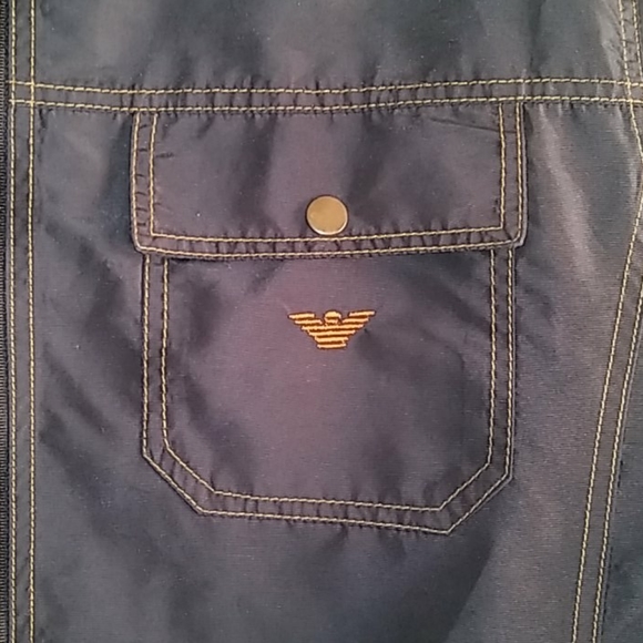 *FINAL PRICE* Giorgio Armani Lightweight Nylon Jacket - Picture 2 of 6